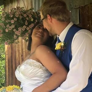 Meet your Posher, Anya